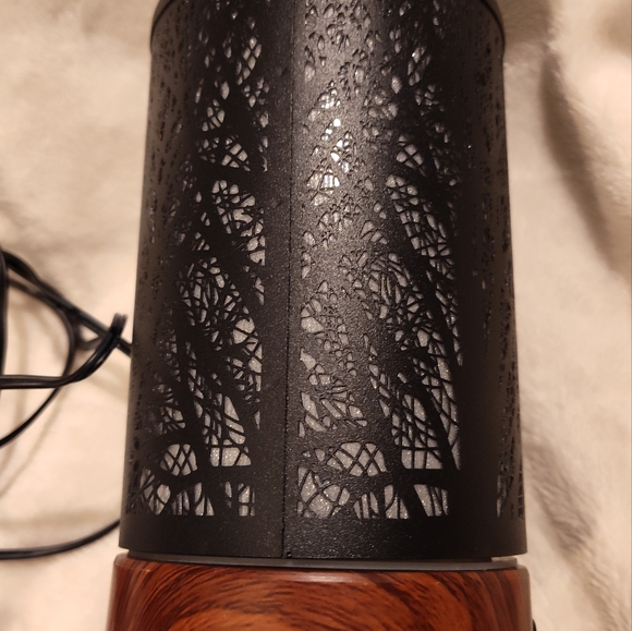 NWOT! Oil Diffuser (Electric) - Picture 3 of 10